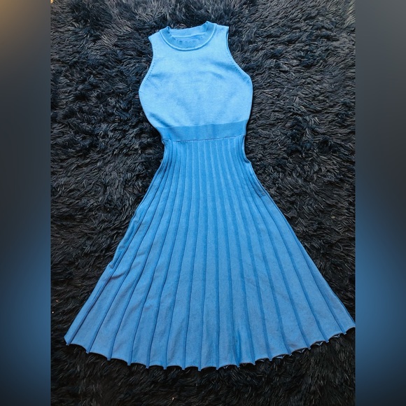 NWOT Knit Tank Dresses Vacation Sleeveless Ribbed Swing Party Midi Dress. Size M - Picture 2 of 10